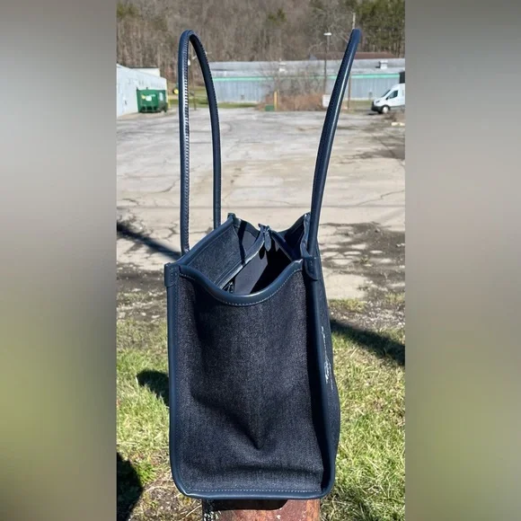 Kate Spade Denim Bag. π - Picture 2 of 12